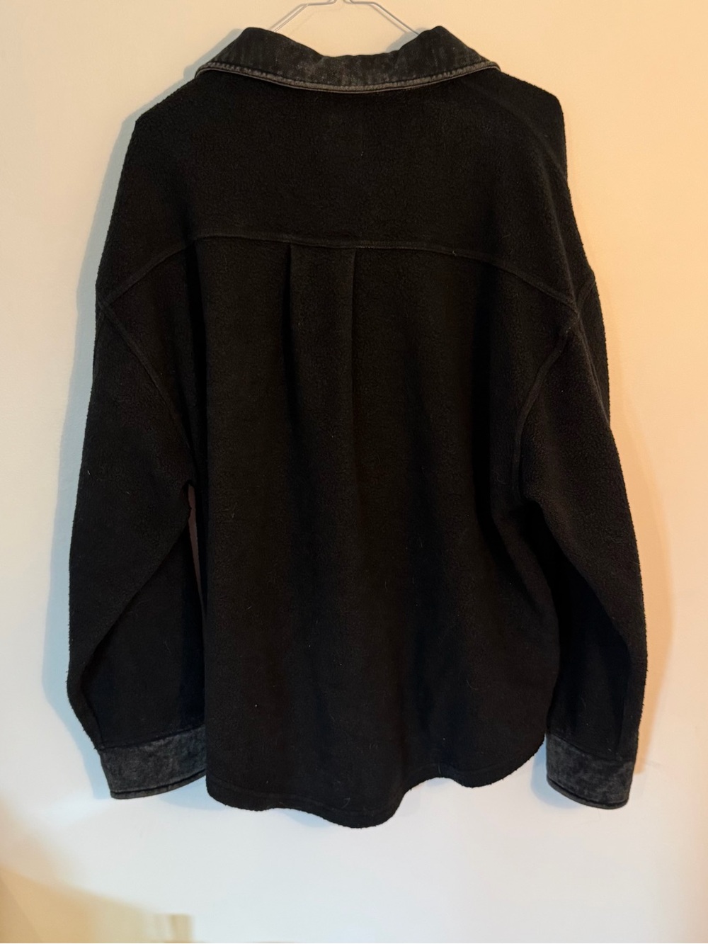 BONGO Black Oversized Teddy Shacket with Contrast Trim - Picture 4 of 5